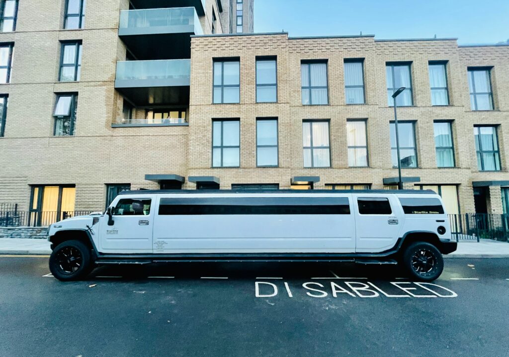 The Ultimate NJ Bachelor Party Limo Rental Guide: Routes, Rides, and Safety